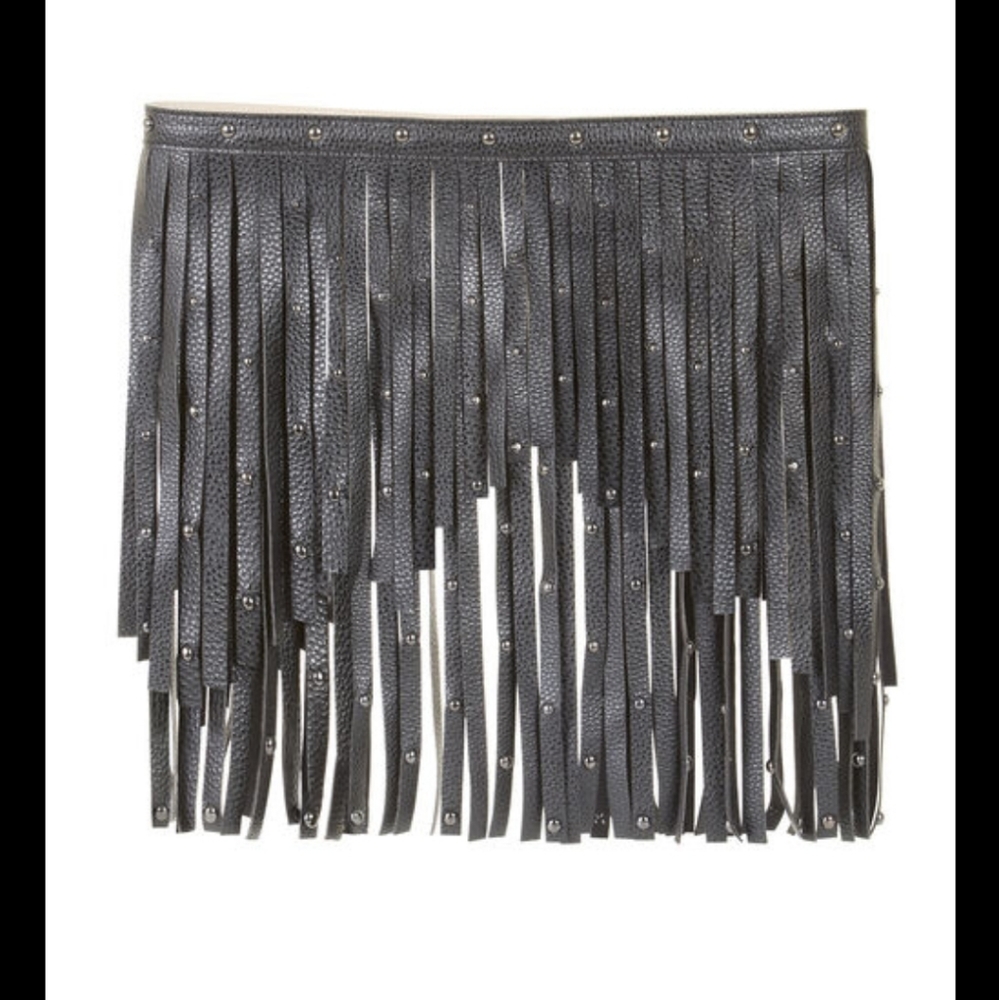 🚫🚫SOLD!!!! 🚫🚫Fringe belt BCBGMAXAZRIA
